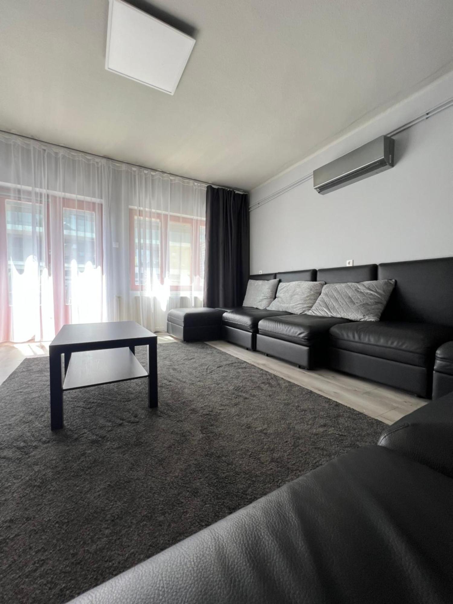 Hullam Apartman บาลาตอนแลลเล ภายนอก รูปภาพ