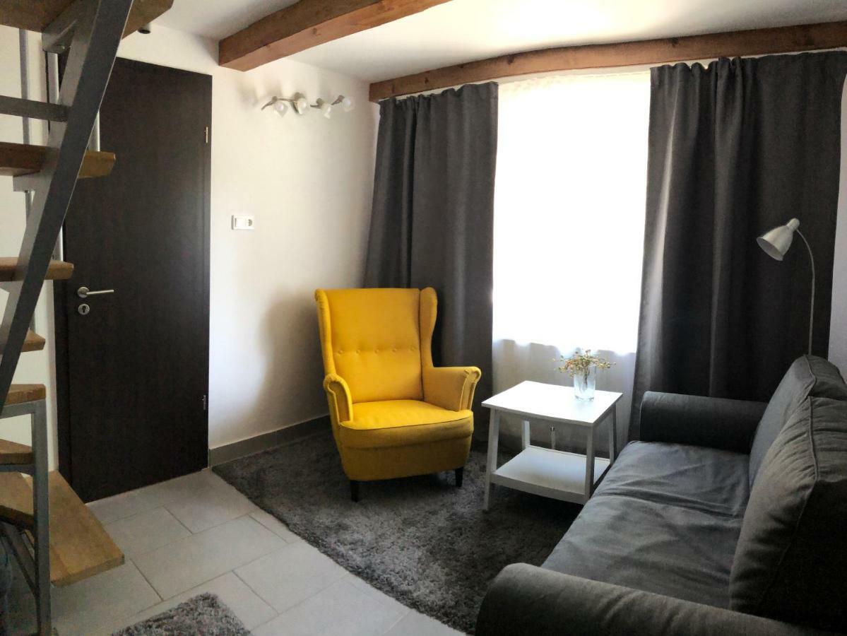 Hullam Apartman บาลาตอนแลลเล ภายนอก รูปภาพ